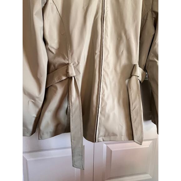 JLC New York Women’s Coat Jacket Sz Med - Light Taupe - Zip Front - Belted Waist - Picture 3 of 14